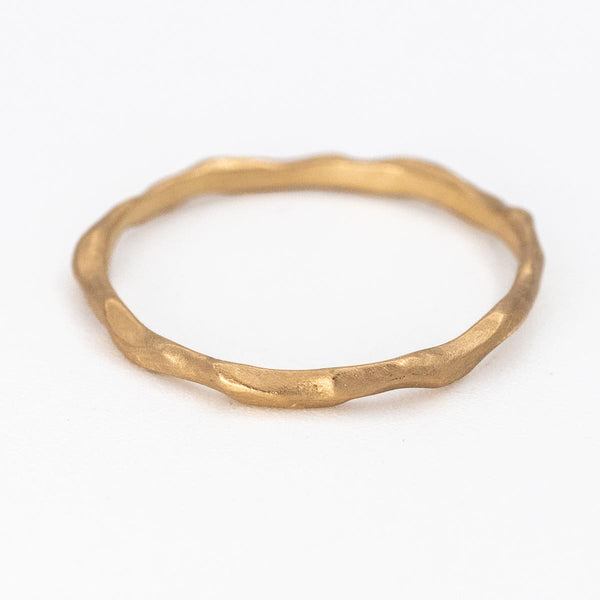 Yellow Gold "Une" ring