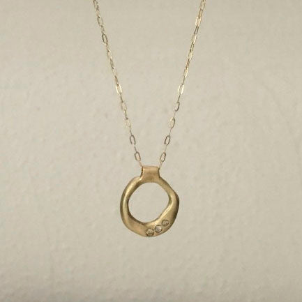 circle-necklace