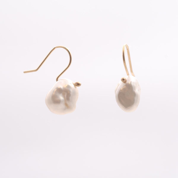 Baroque Pearl earring