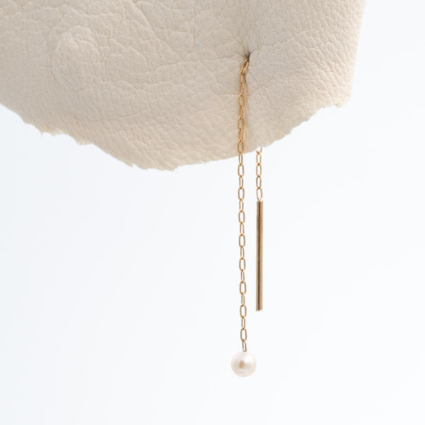 Baby Akoya Pearl Threader Earring