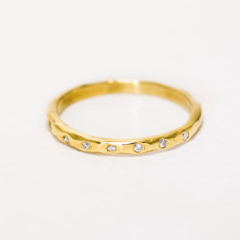 18k Gold Seven Across Band