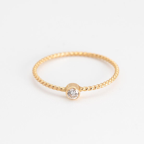 Simply Diamond Twist Ring