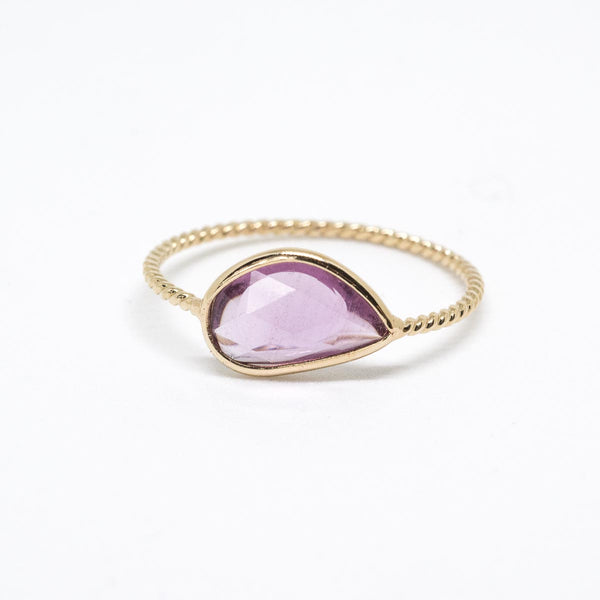 Sapphire Rose Eye Twist Ring