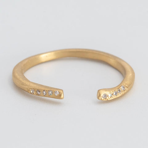 Leaping Path Diamond Ring