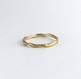 Yellow Gold "Une" ring