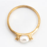 Oval Pearl Roller Ring