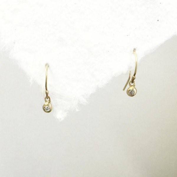 petit-diamond-earrings