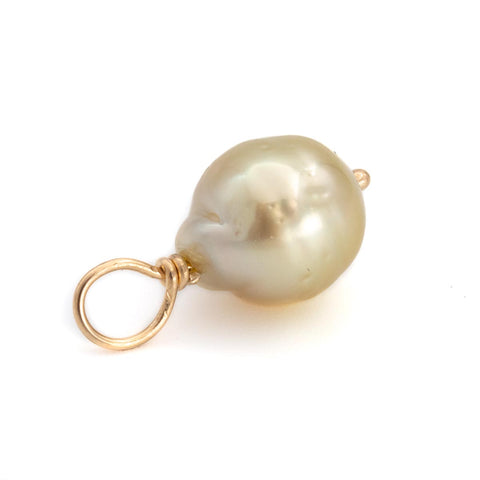 South Sea baroque pearl pendant charm B